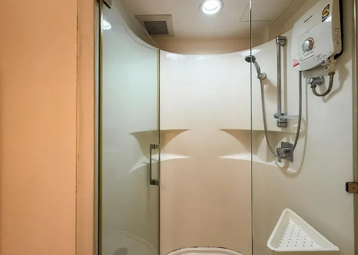 Holiday home Modern Near Iconsiam L Steps To Bts Krung Thon Buri L Ultra Fast Wifi Bangkok