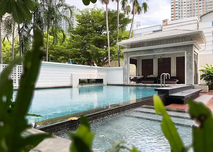 Holiday home Modern Near Iconsiam L Steps To Bts Krung Thon Buri L Ultra Fast Wifi *