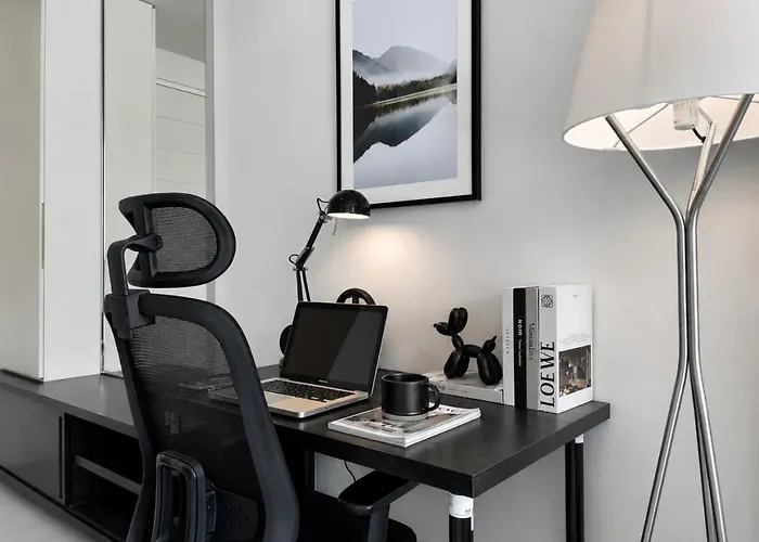 度假居 Modern Near Iconsiam L Steps To Bts Krung Thon Buri L Ultra Fast Wifi *