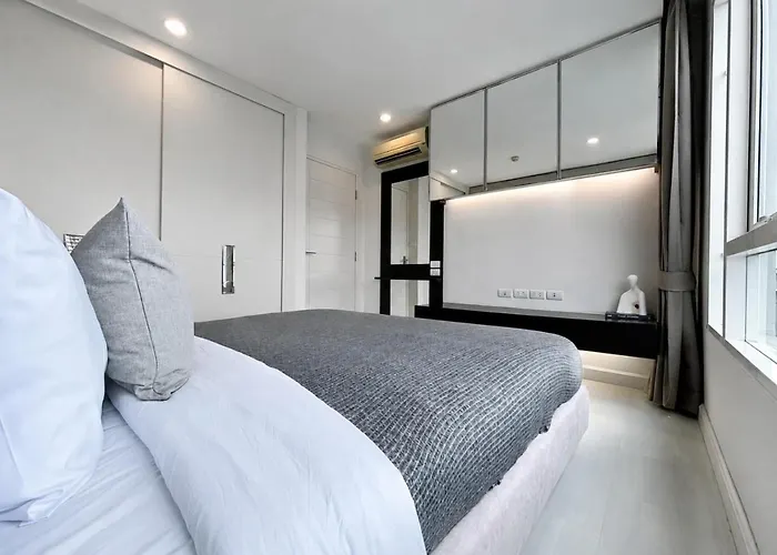 Modern Near Iconsiam L Steps To Bts Krung Thon Buri L Ultra Fast Wifi * 曼谷